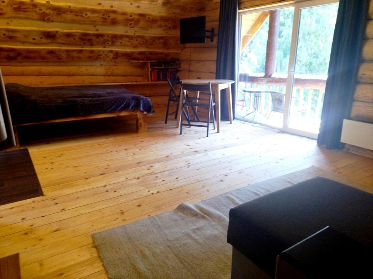 Bungalow In Mauntains With Chan Near The Forest 斯拉夫西克 外观 照片