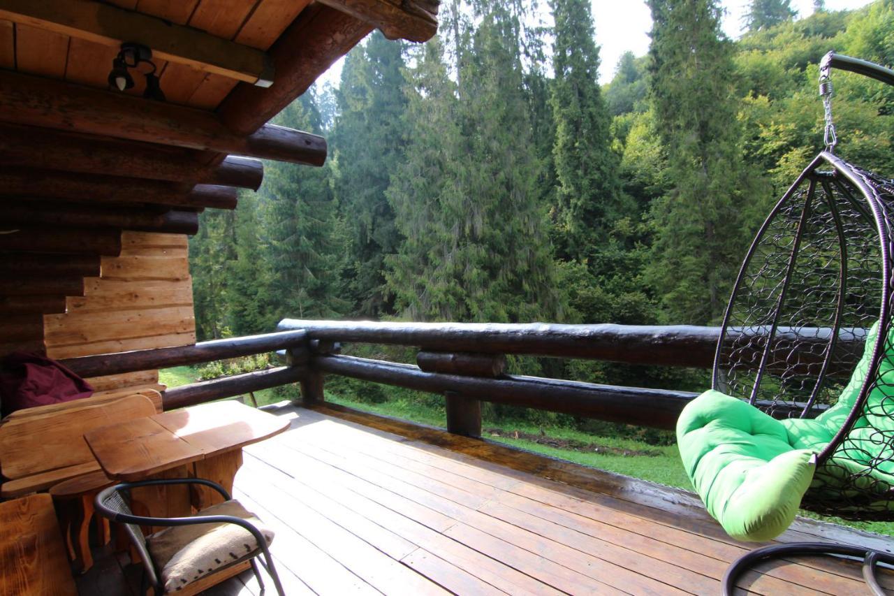 Bungalow In Mauntains With Chan Near The Forest 斯拉夫西克 外观 照片